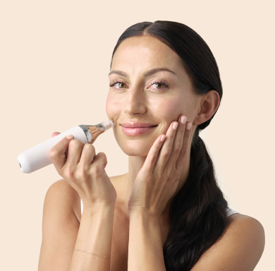 Unclog your pores with auria tools